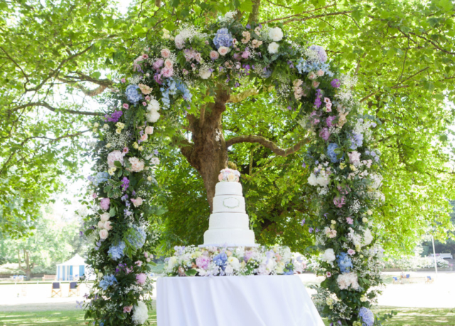 Hurlingham-Chandelier-Arch-Wedding-June-2018-6299