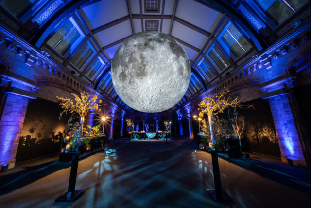 twobytwo_Museum_of_the_Moon_0005
