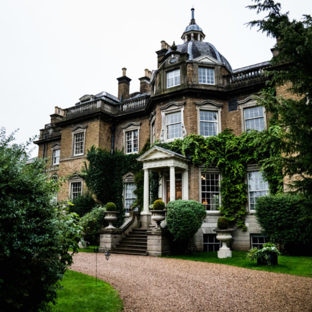 Hampton-Court-Alex-Russell-